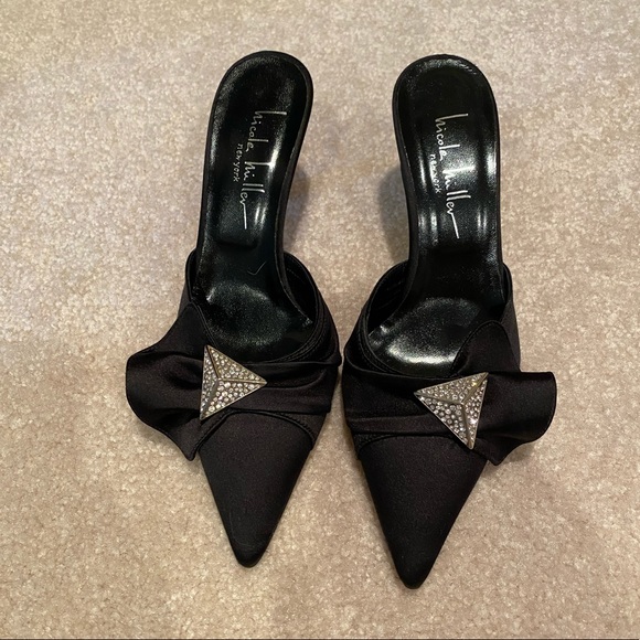 Nicole Miller Satin Slides Size 6 NIB - Picture 1 of 7